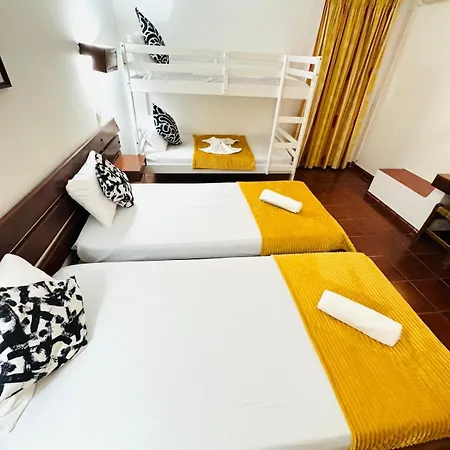 Oura Апартаменты