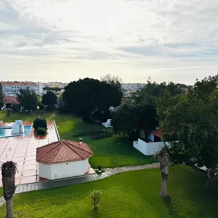 Oura Apartment
