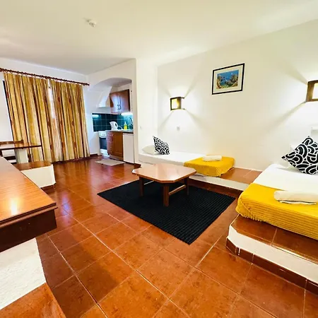Apartment Oura
